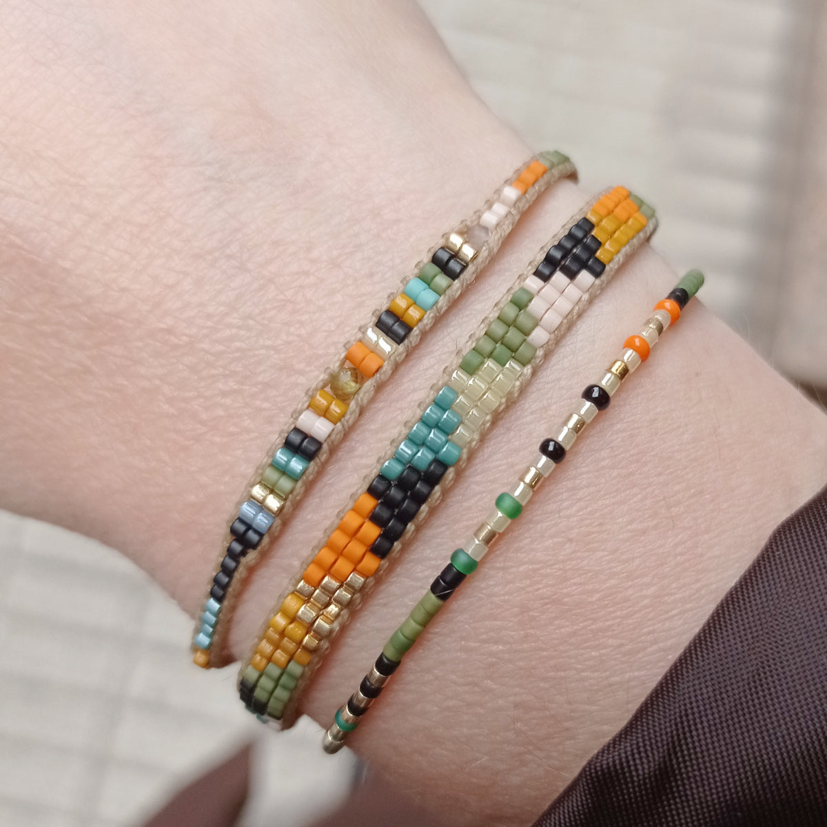 Wear this stylish bracelet alone or as a part of a bracelet layering combination, with your favourite jeans & t-shirt!  Details:  - Japanese glass beads  - Width: 2mm  - Adjustable bracelet 